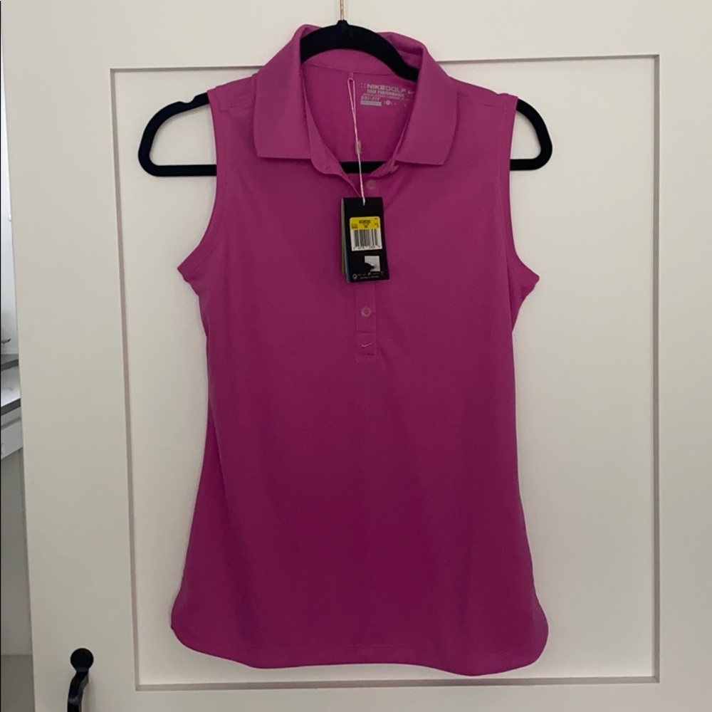 Nike sleeveless shirt